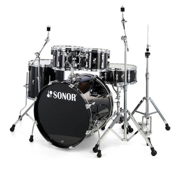 מערכת תופים - 5 תופים - בס 22" - צבע שחור Sonor AQ1